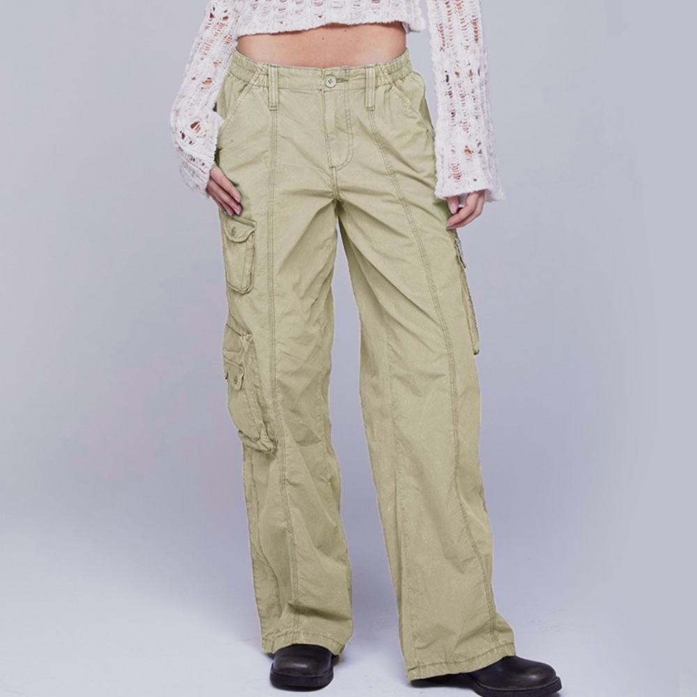 BDG Urban Outfitters Y2K Women’s Cargo Pants